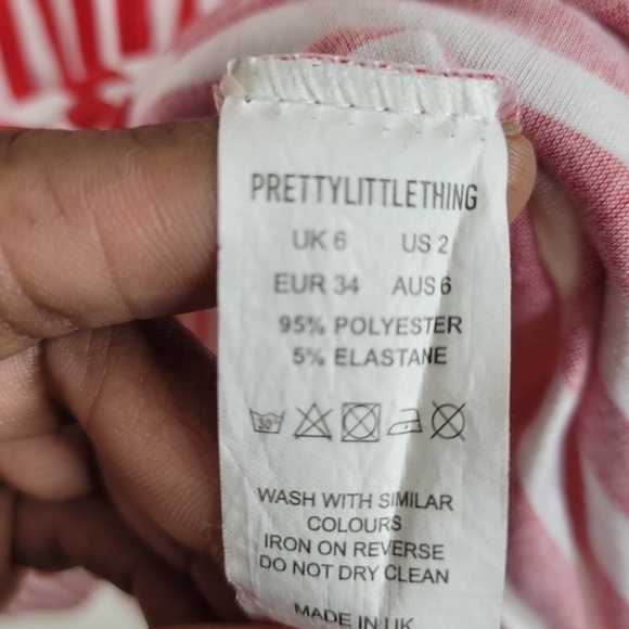 PrettyLittleThing Mini Dress Red and White Striped - Picture 5 of 8